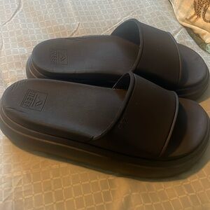Reef platform sandals